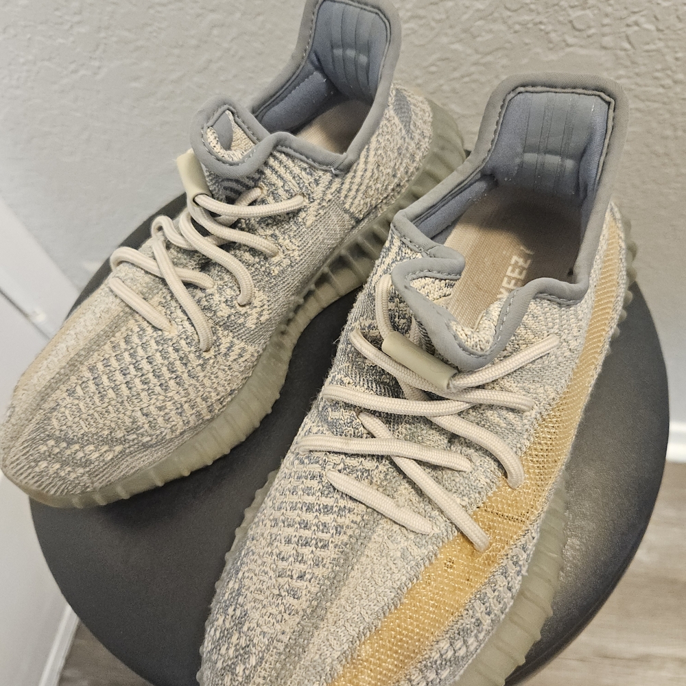 Adidas Gray and Cream Sneakers - Picture 3 of 7